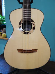 Guitare classique 34 : palissandre indien et épicéa - Photo #2