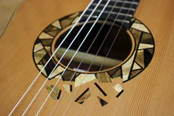 Guitare Classique n° 60 : padouk et cèdre - Photo #4