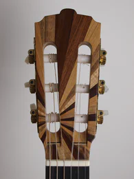 Guitare classique 47 : merisier et cèdre - Photo #3