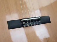Classical guitar 57 : walnut and cedar - Photo #3