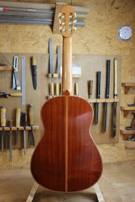 Guitare classique 60 : padouk et cèdre - Photo #14