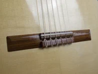Guitare classique 46 : noyer et épicéa - Photo #4