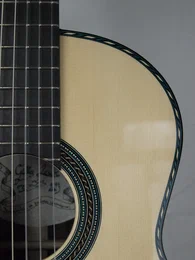 Guitare classique 51 : ébène et épicéa - Photo #5