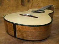 Guitare classique 59 : noyer et épicéa - Photo #5
