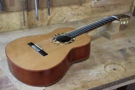 Guitare Classique n° 60 : padouk et cèdre - Photo #0
